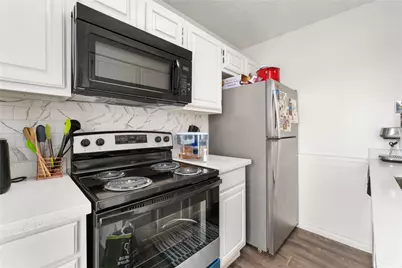 2409 Leon Street #307, Austin, TX 78705 - Photo 10