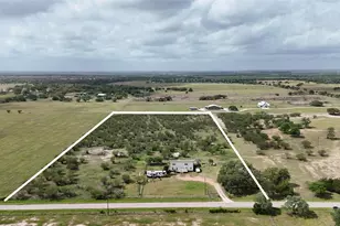 3210 Co Rd 226, Giddings, TX 78942 - Photo 2