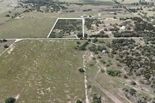 3210 Co Rd 226, Giddings, TX 78942 - Photo 30