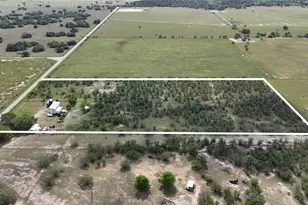 3210 Co Rd 226, Giddings, TX 78942 - Photo 32