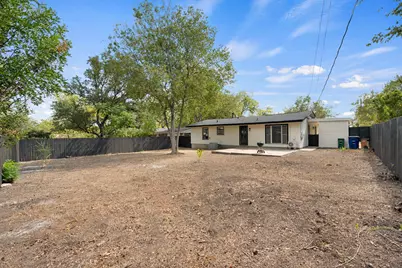 1418 Larkwood Drive, Austin, TX 78723 - Photo 24