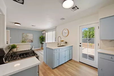 1418 Larkwood Drive, Austin, TX 78723 - Photo 12