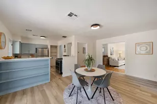 1418 Larkwood Dr, Austin, TX 78723 - Photo 16