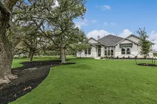 3109 Honeywood Dr, Leander, TX 78641 - Photo 2