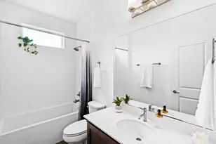 1705B Perez St, Austin, TX 78721 - Photo 20
