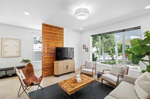 1705B Perez St, Austin, TX 78721 - Photo 2