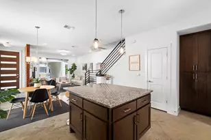 1705B Perez St, Austin, TX 78721 - Photo 10