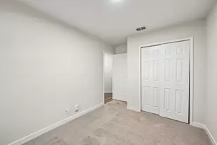 605 Hawthorne Ln, Round Rock, TX 78664 - Photo 28