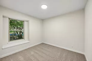 605 Hawthorne Ln, Round Rock, TX 78664 - Photo 24