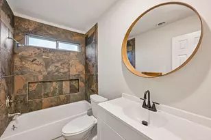 605 Hawthorne Ln, Round Rock, TX 78664 - Photo 22