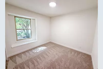 605 Hawthorne Lane, Round Rock, TX 78664 - Photo 14