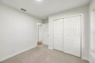 605 Hawthorne Ln, Round Rock, TX 78664 - Photo 26