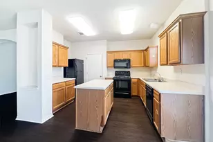 4712 Lake Champlain Ln, Austin, TX 78754 - Photo 6