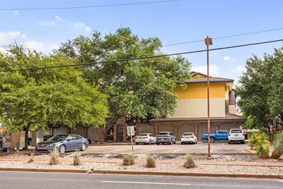 806 W 24th Street #213, Austin, TX 78705 - Photo 22