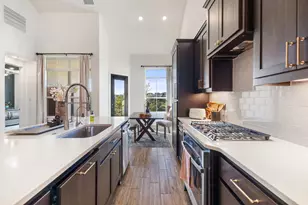 427 Cartwheel Bend, Austin, TX 78738 - Photo 12