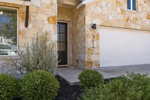 11012 American Mustang Loop, Manor, TX 78653 - Photo 4