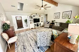 1127 Penion Dr, Austin, TX 78748 - Photo 6