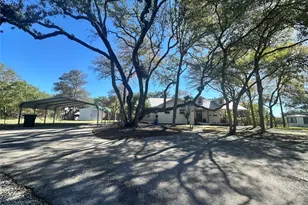 1127 Penion Dr, Austin, TX 78748 - Photo 2