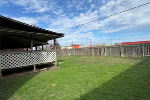 4735 Castleman Dr, Austin, TX 78725 - Photo 16