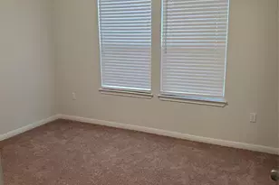 6404 Gunflint Dr, Austin, TX 78747 - Photo 18