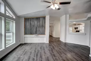 127 Serenity Dr, Bastrop, TX 78602 - Photo 8