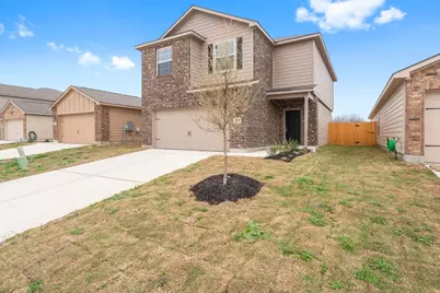 719 Wonderland Trail, New Braunfels, TX 78132 - Photo 2