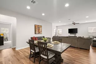 4324 Rockbrook Farms Ln, Georgetown, TX 78628 - Photo 6