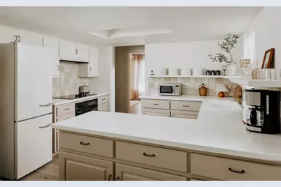 11210 Hidden Bluff Drive, Austin, TX 78754 - Photo 6