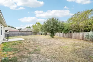 259 Coal Dr, Jarrell, TX 76537 - Photo 18