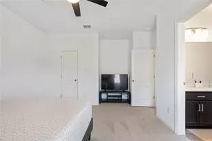 631 Breeze Hollow Ln, Georgetown, TX 78628 - Photo 32