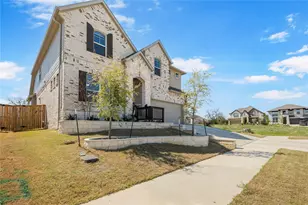 631 Breeze Hollow Ln, Georgetown, TX 78628 - Photo 34