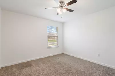 333 Pedernales Lane, Hutto, TX 78634 - Photo 14