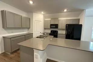 365 Sonterra Dr, San Marcos, TX 78666 - Photo 12