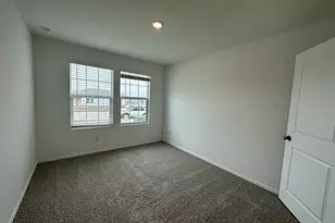 365 Sonterra Dr, San Marcos, TX 78666 - Photo 10