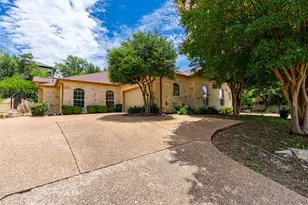 1305 Delsie Dr, Lakeway, TX 78734 - Photo 2