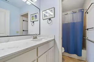 307 W 4th St, Elgin, TX 78621 - Photo 30