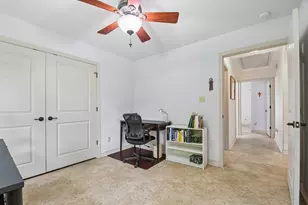 307 W 4th St, Elgin, TX 78621 - Photo 24