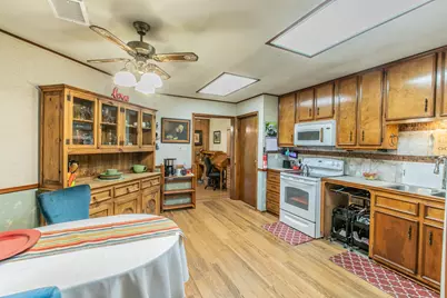 136 Redbird Lane, Smithville, TX 78957 - Photo 6