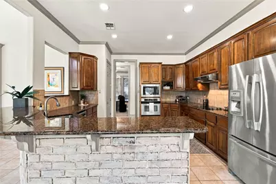 2 Waterfall Drive, The Hills, TX 78738 - Photo 6