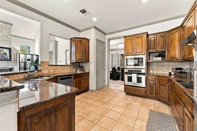 2 Waterfall Drive, The Hills, TX 78738 - Photo 8