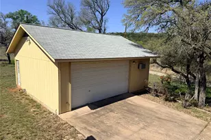 23709 NE Circle Dr, Marble Falls, TX 78654 - Photo 8