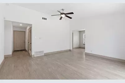 704 Buckingham Place, Austin, TX 78745 - Photo 8