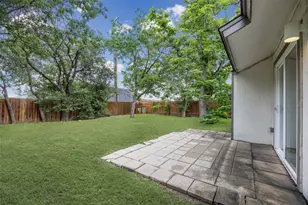 704 Buckingham Pl, Austin, TX 78745 - Photo 26