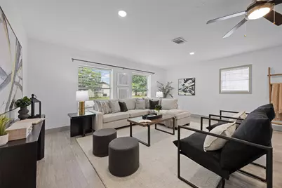 704 Buckingham Place, Austin, TX 78745 - Photo 16