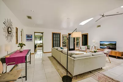 504 Powell Circle, Austin, TX 78704 - Photo 4
