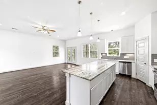354 Lamaloa Ln, Bastrop, TX 78602 - Photo 12
