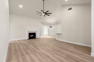 14611 Sandy Side Dr, Austin, TX 78728 - Photo 4