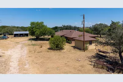 306 Rr #1869, Liberty Hill, TX 78642 - Photo 6