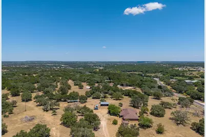 306 Rr #1869, Liberty Hill, TX 78642 - Photo 2