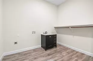 197 S Buckhorn Dr, Bastrop, TX 78602 - Photo 22